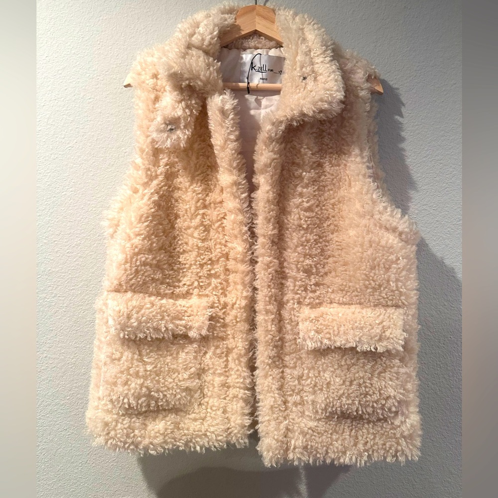 K Zell Fur Vest